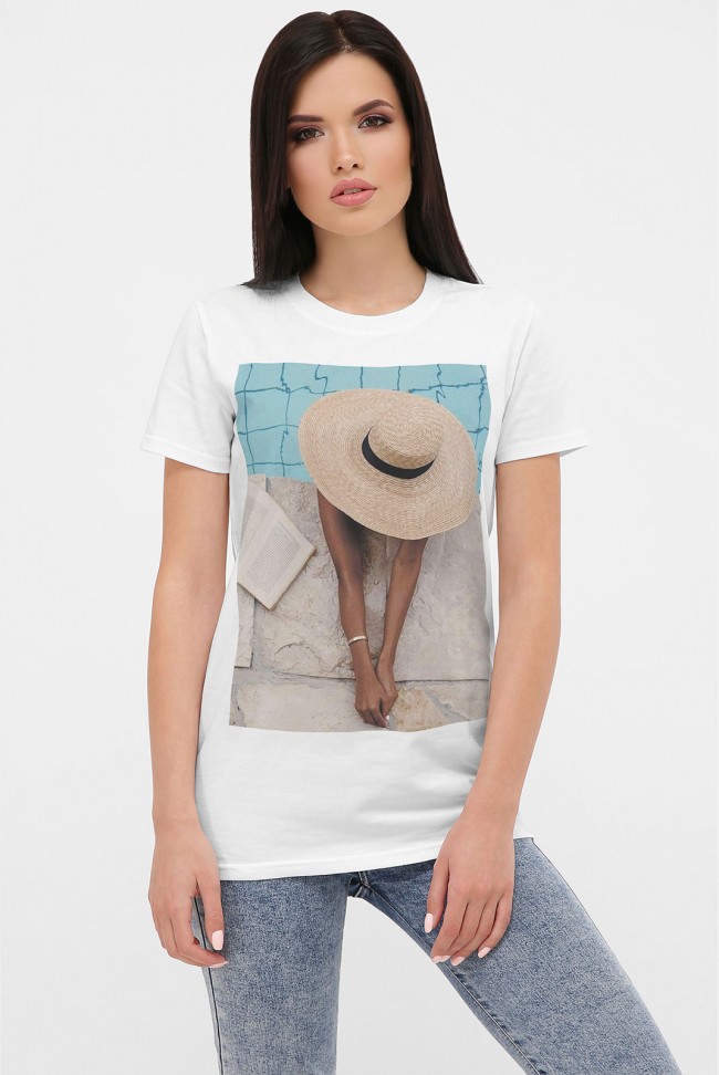 Женская футболка с принтом девушки в соломенной шляпе. FB-1007