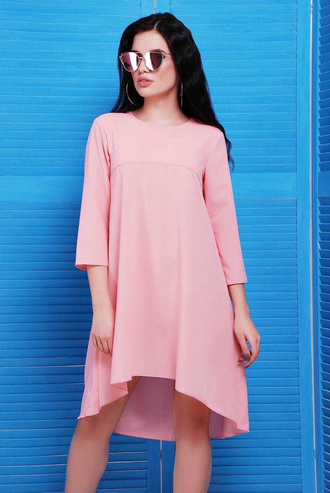 Розовое платье со шлейфом из креп-шифона