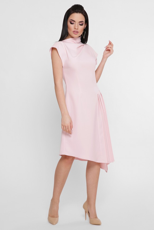 Светло-розовое асимметричное платье с плиссировкой. PL-1758C